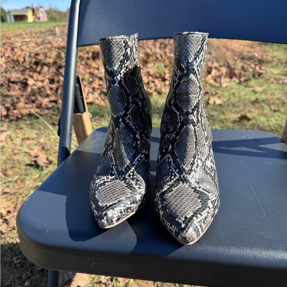 Steve Madden Boots